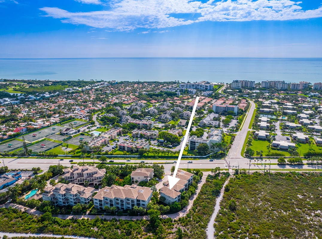 Luxury Townhome in Beachside Gated Community