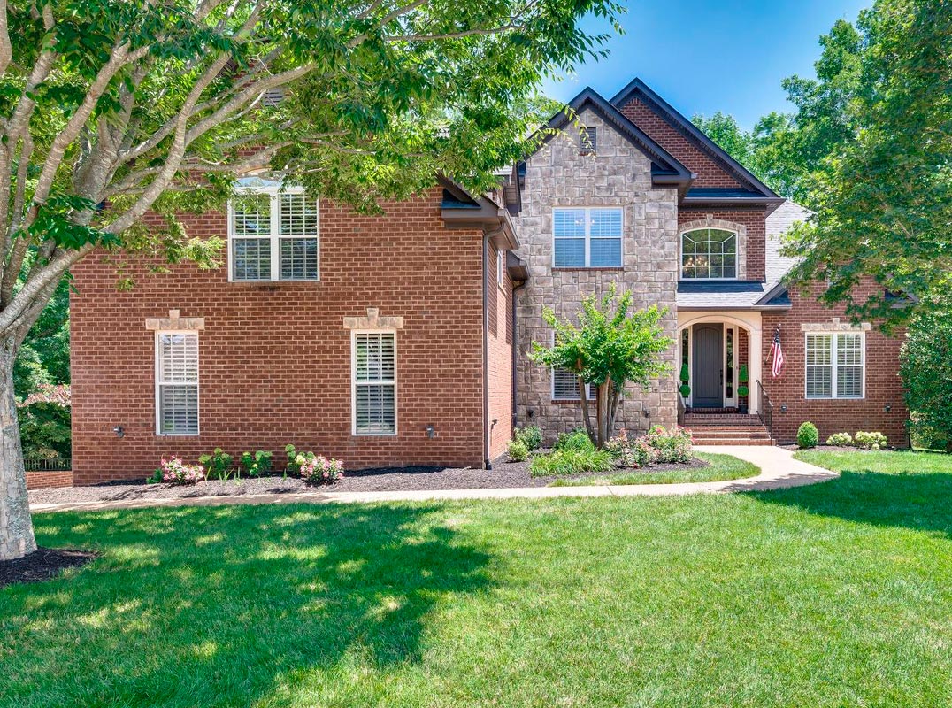 Custom Built Home On A Private, Wooded Cul De Sac Lot. 