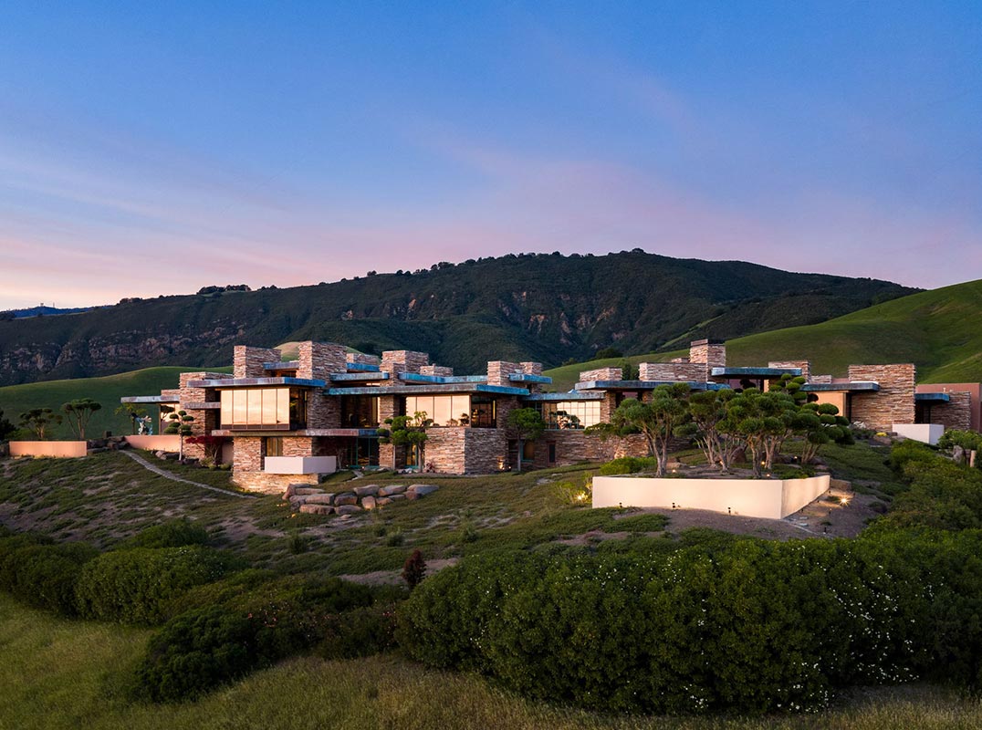Experience New Heights of Excellence on Blackhawk’s Most Prestigious Street. An Exquisitely Reimagined Landmark Estate.