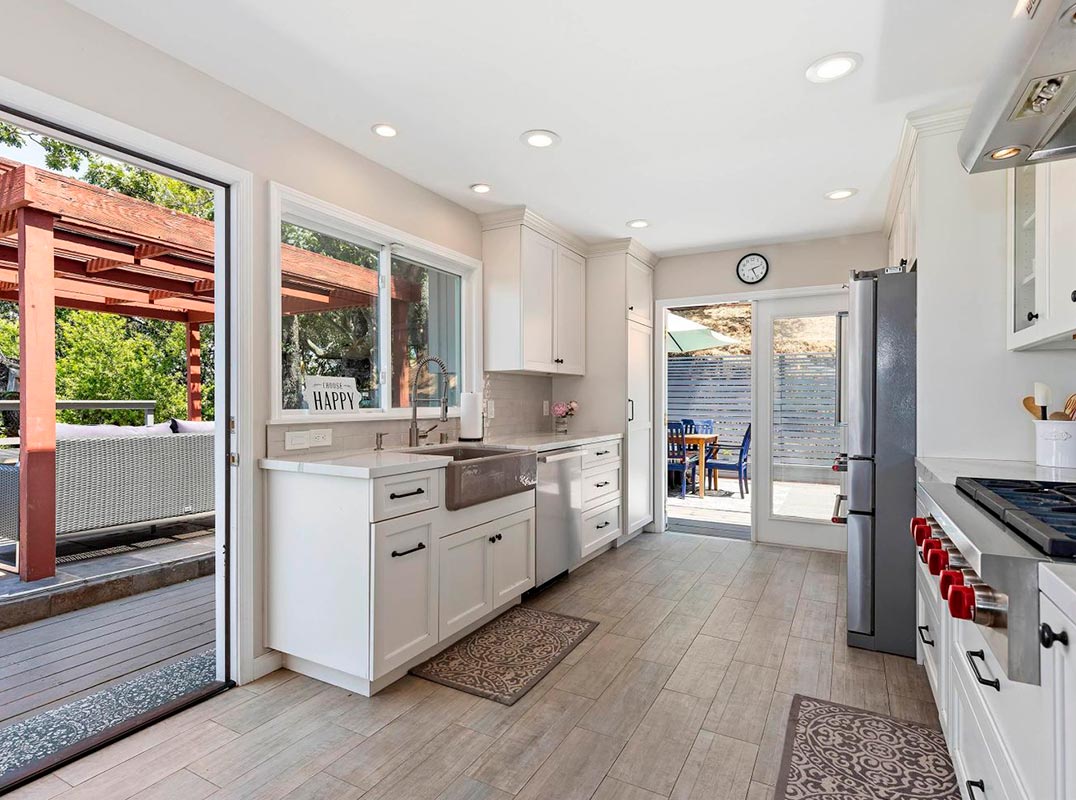 LHM San Francisco's East Bay Secluded Retreat Nestled Amidst The