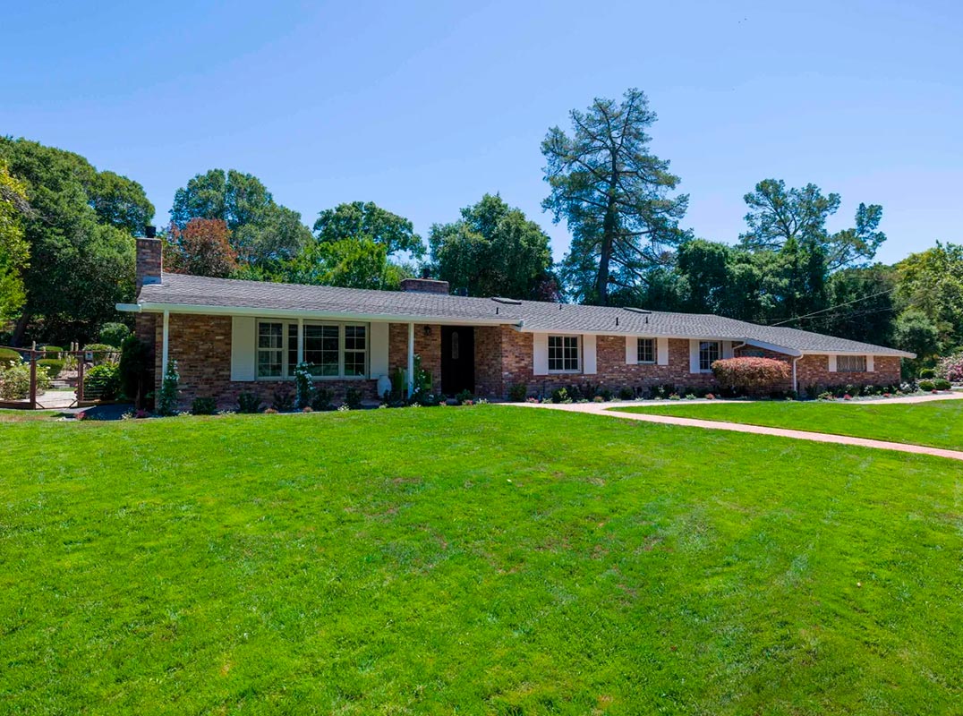 Classic Orinda Rancher With Charm Galore!