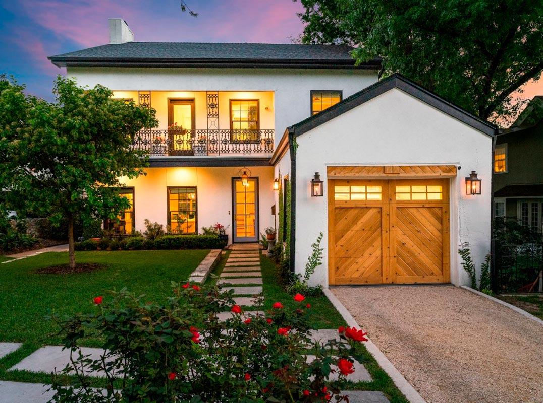 Contemporary Charm, Character, and Luxury in Austin’s Historic Judge’s Hill