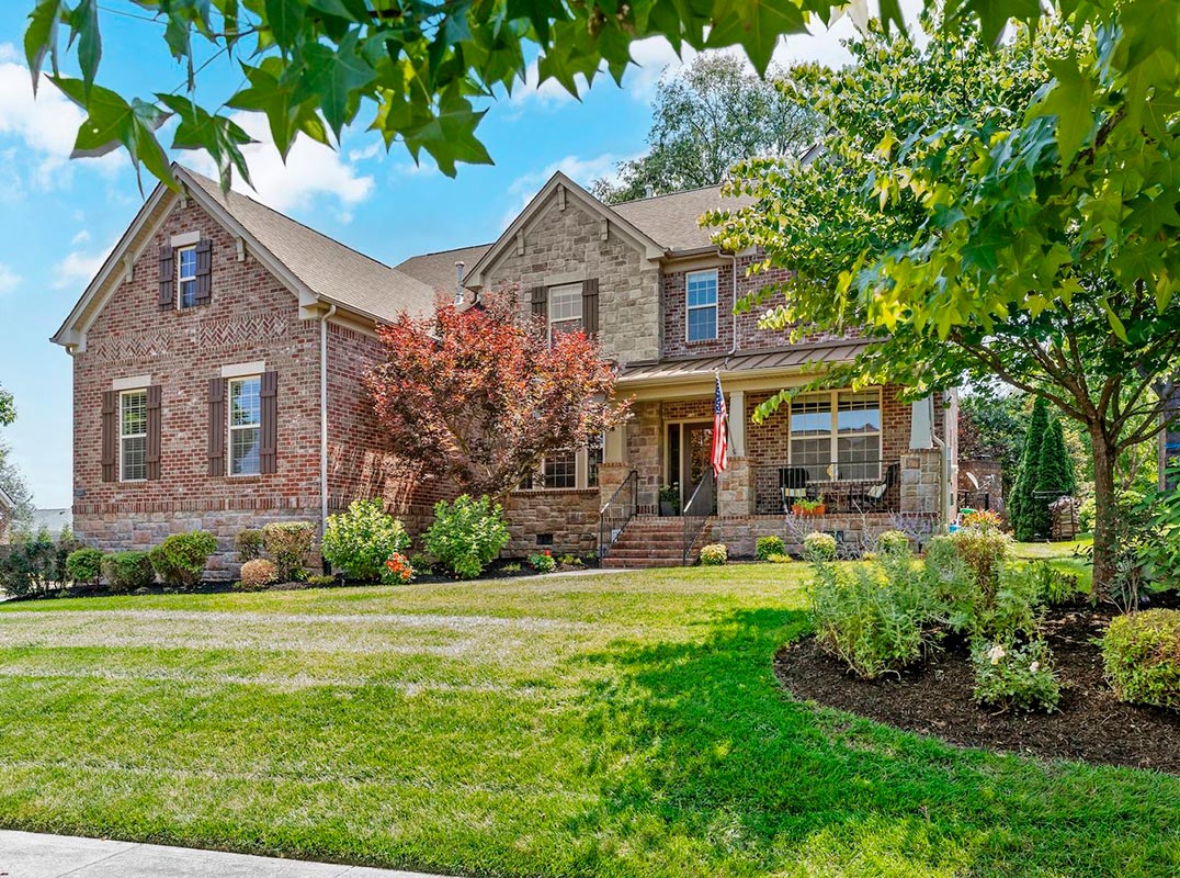 Entertainer's Dream property