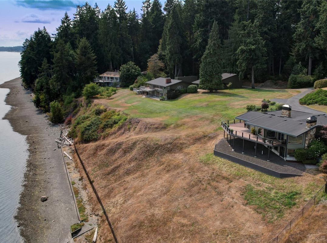 Gig Harbor Waterfront Acreage Estate