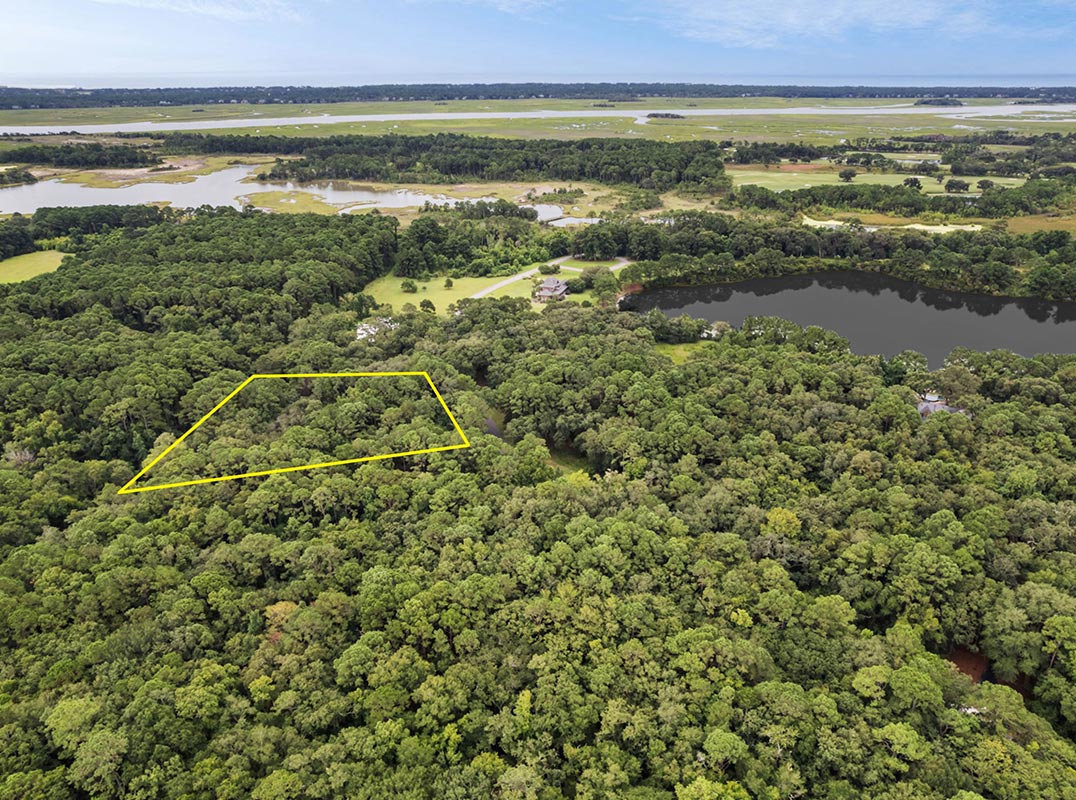 Build Your Dream Home on this Exclusive Golf Community of Briars Creek