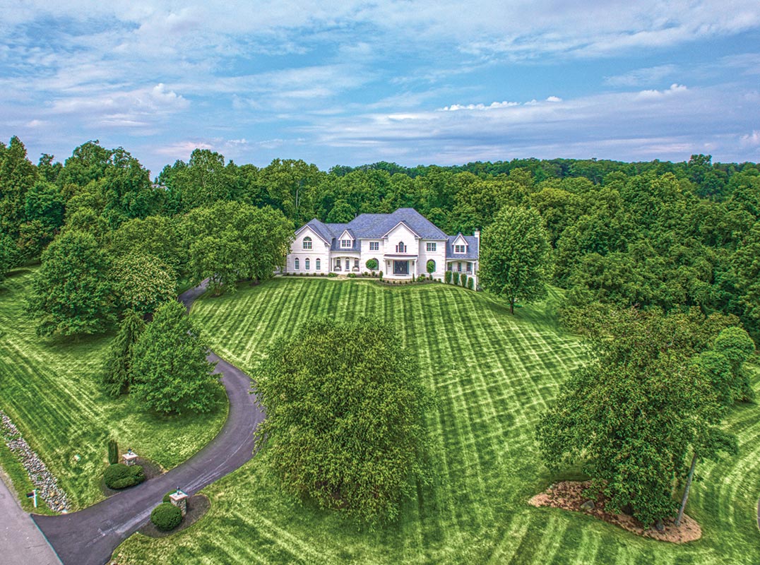 Rolling Landscapes in Prestigious Beacon Hill