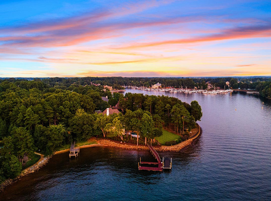 Sweeping Panoramic Views of Lake Norman