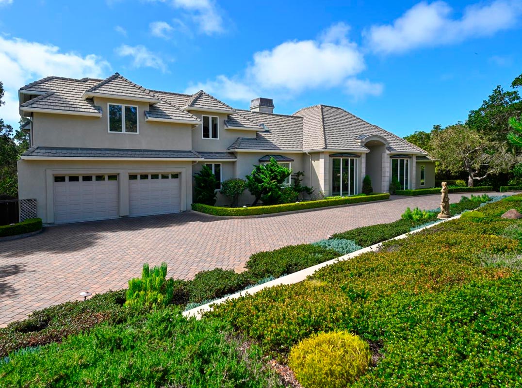 Pebble Beach Estate Walkable to Lodge & Hay