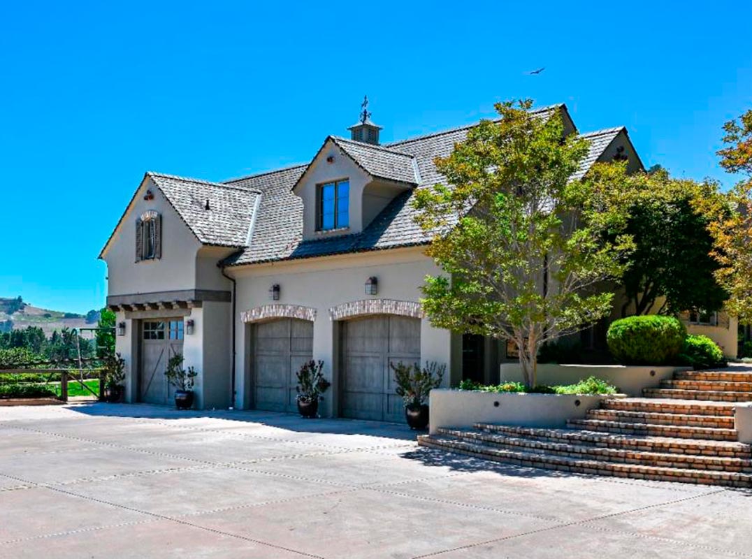 Monterra English Country Estate