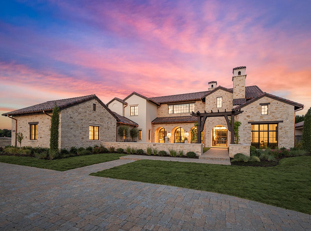 Your Dream Home Awaits in Colleyville