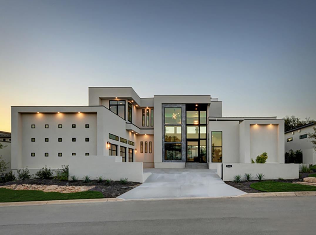Luxurious Modern Retreat in the Exclusive Dominion Community! 