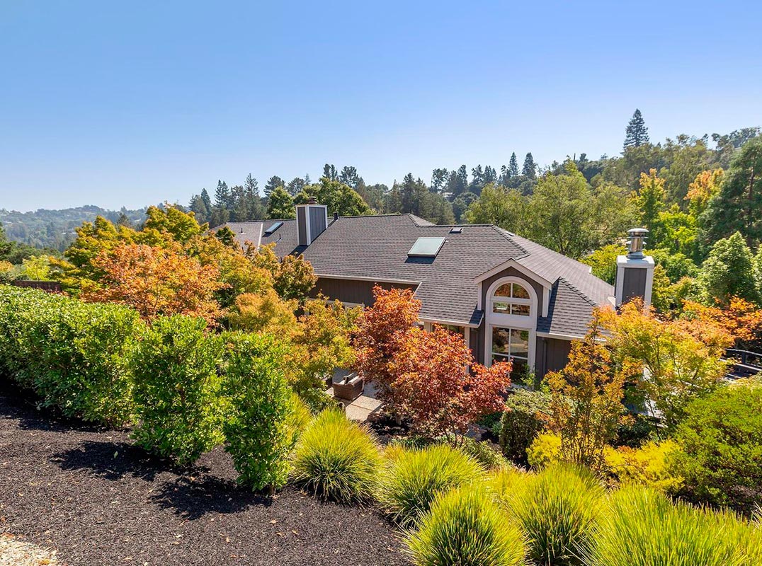 Beautiful Orinda Retreat