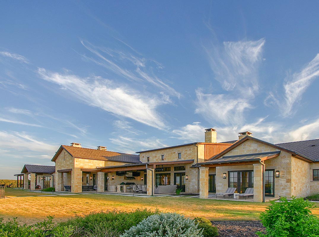 LHM Austin BOOT RANCH — 14.24 Acre Luxury Hilltop Estate