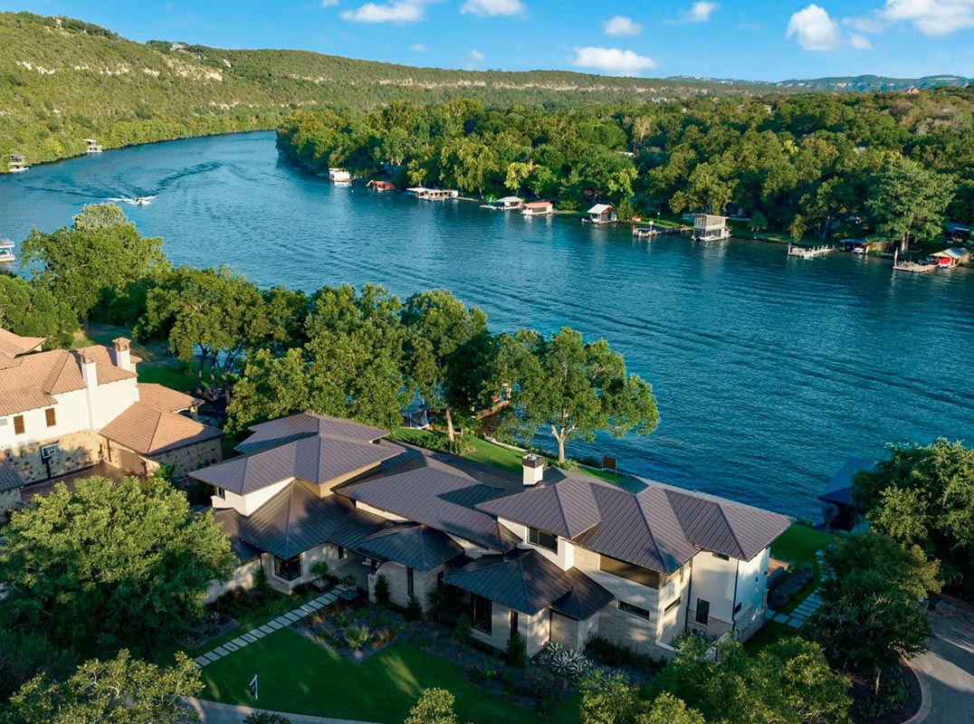 Exquisite Lake Austin Contemporary Estate