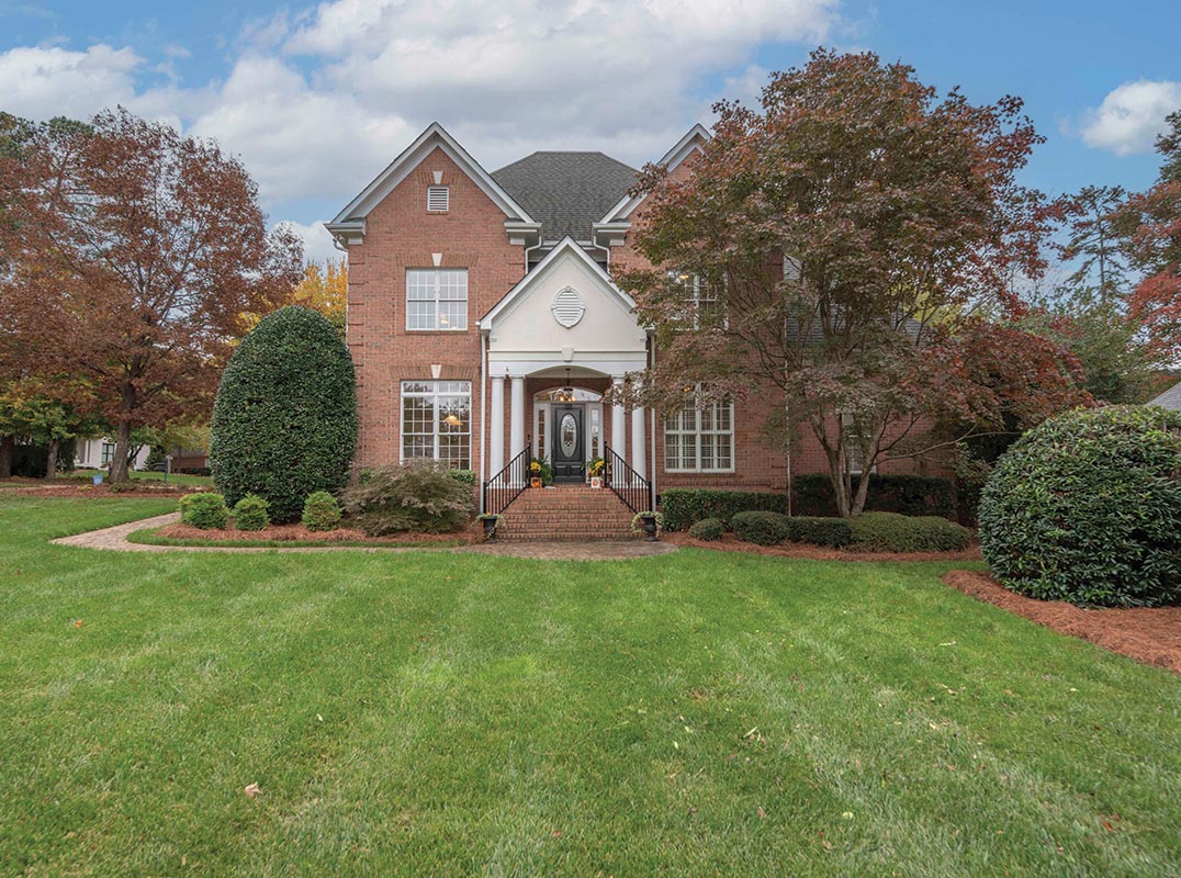 Peninsula Home on Corner Lot