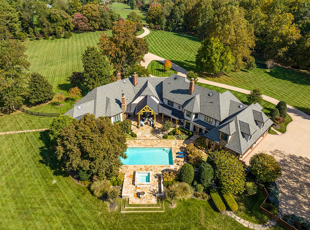 <b>Cover Home Exclusive</b> | European Country Estate on Expansive 21-acres