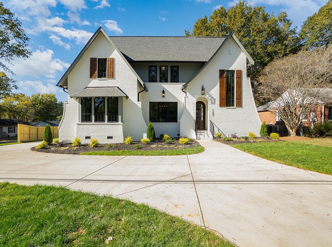 New Construction in Highly Sought-after Cotswold