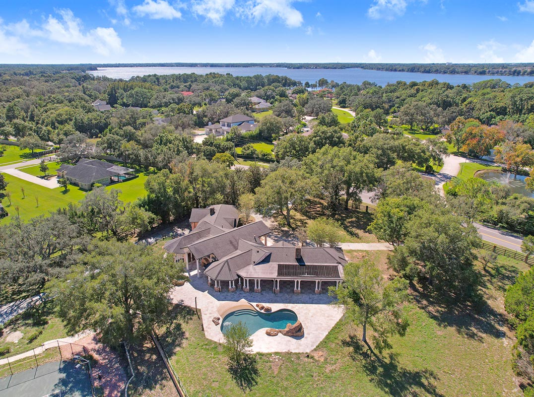 Sprawling Equestrian Estate