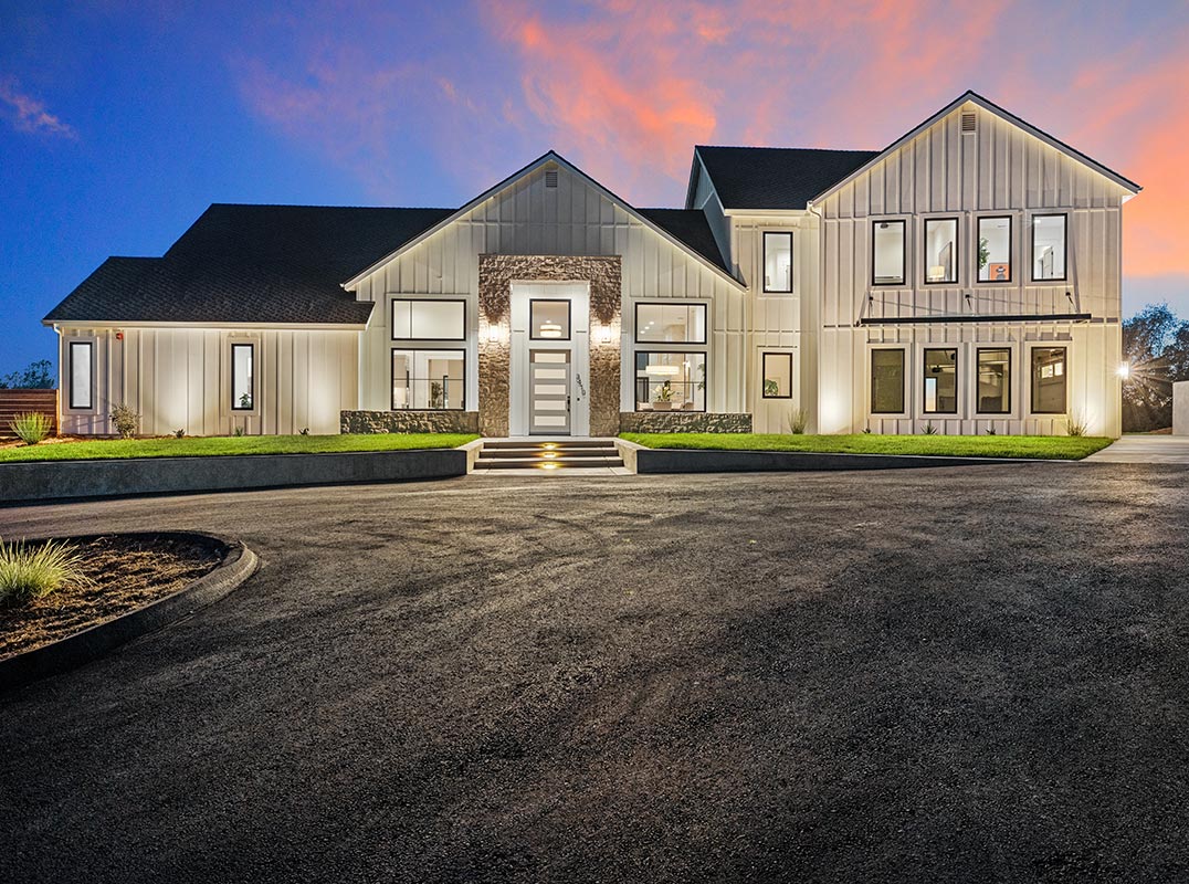 LHM Sacramento Stunning Brand New Estate in Loomis