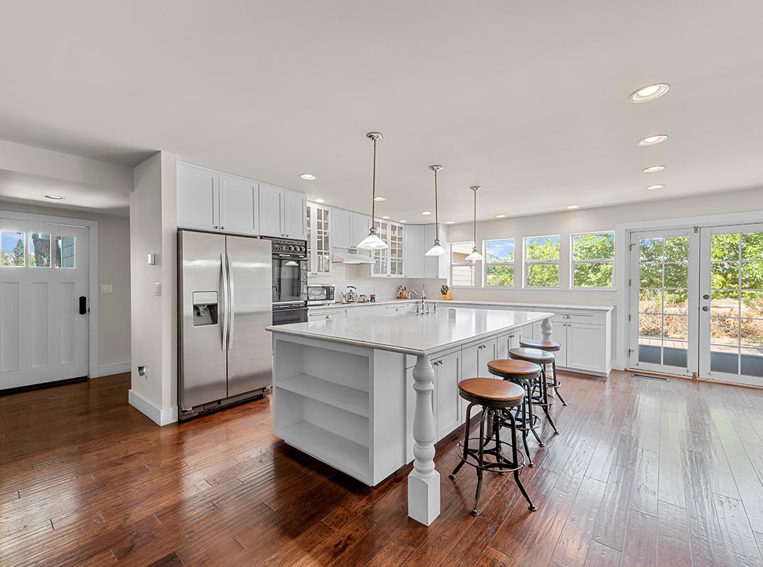 VERY RARE Opportunity: 1.73 acres in Yountville