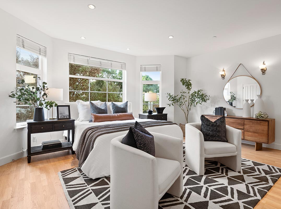 Spacious Two-Level Condo’s in Noe Valley