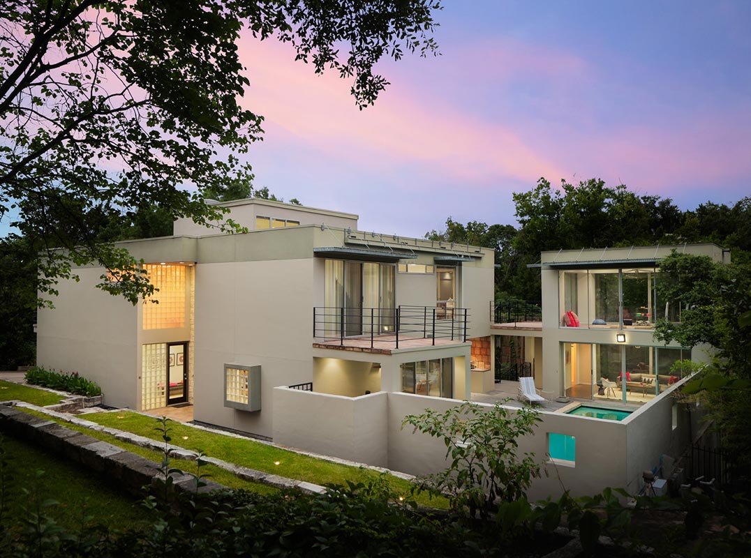 Contemporary Residence