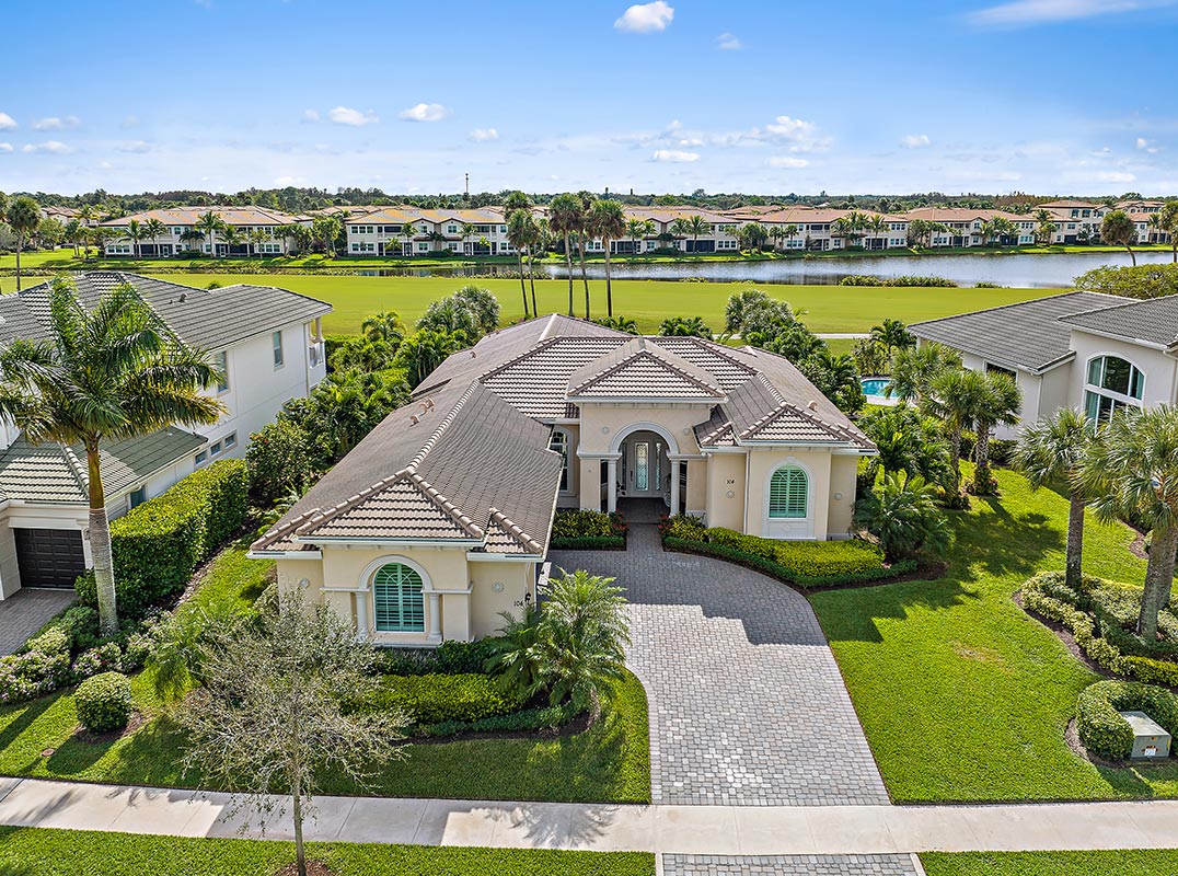 LHM The Palm Beaches to One of the Newest Homes in Jupiter