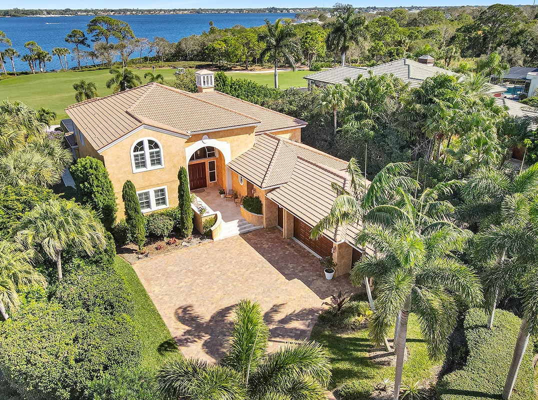 Timeless Luxury in Harbour Ridge Yacht & Country Club