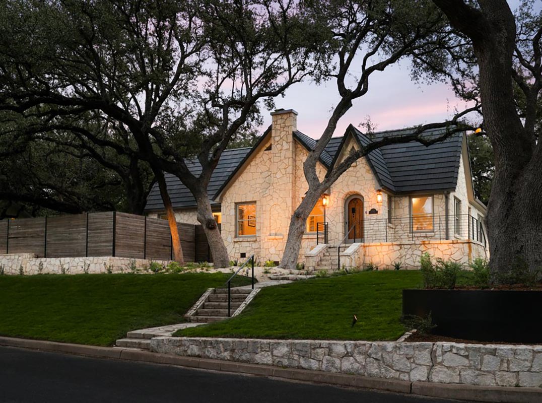 Stunning Travis Heights Home With Private Pool