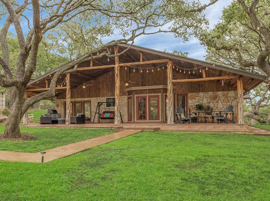 Own 12+Usable, Oak Studded Acres Close To Historic Boerne
