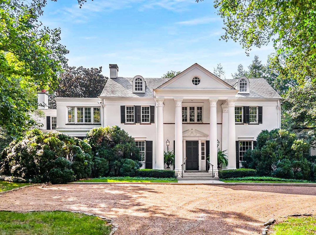 A True Belle Meade Classic Situated On One Of Nashville’s Most Prestigious Streets