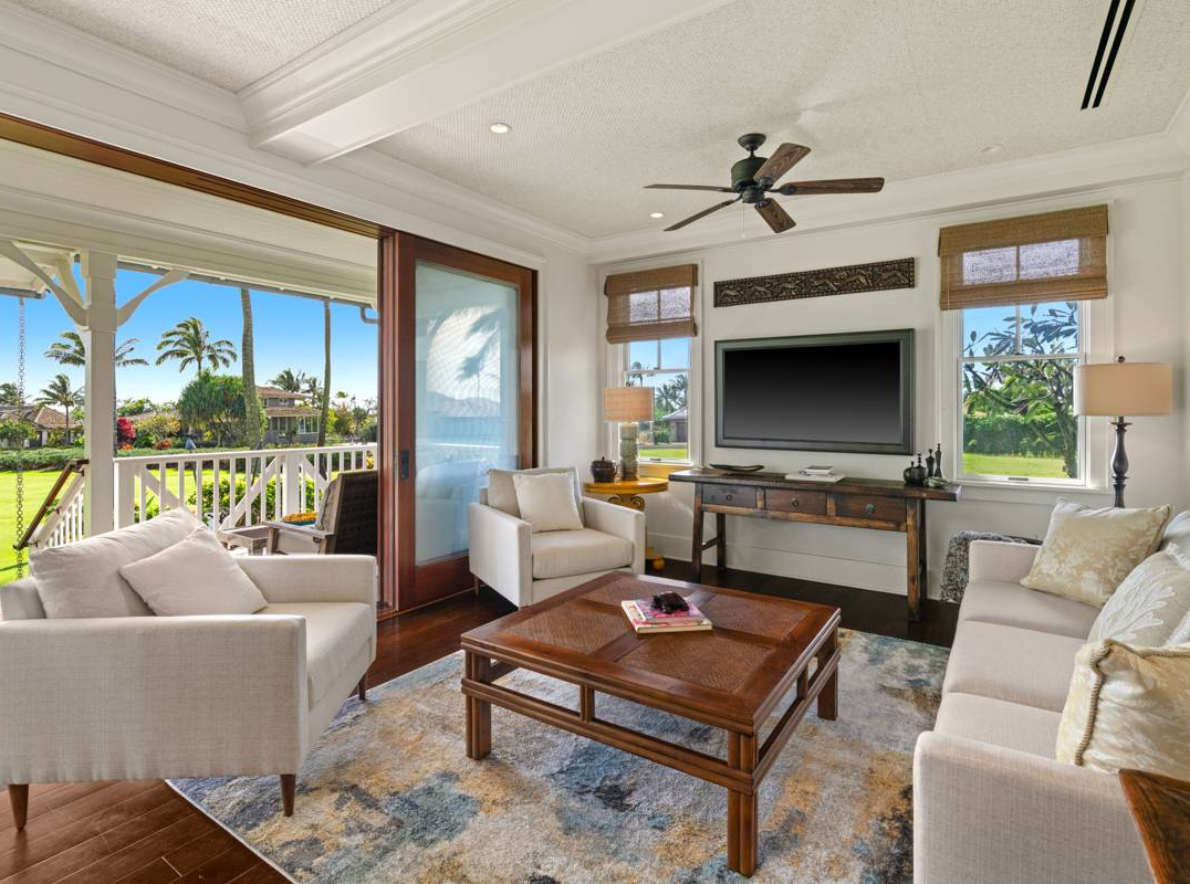 LHM Hawaii | Pacific Luxury Living - Charming Beach Cottage