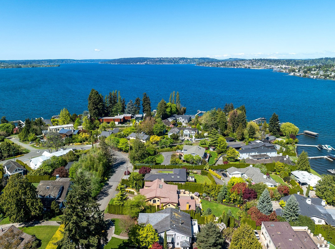 LHM Greater Seattle Incredible Yarrow Point Estate