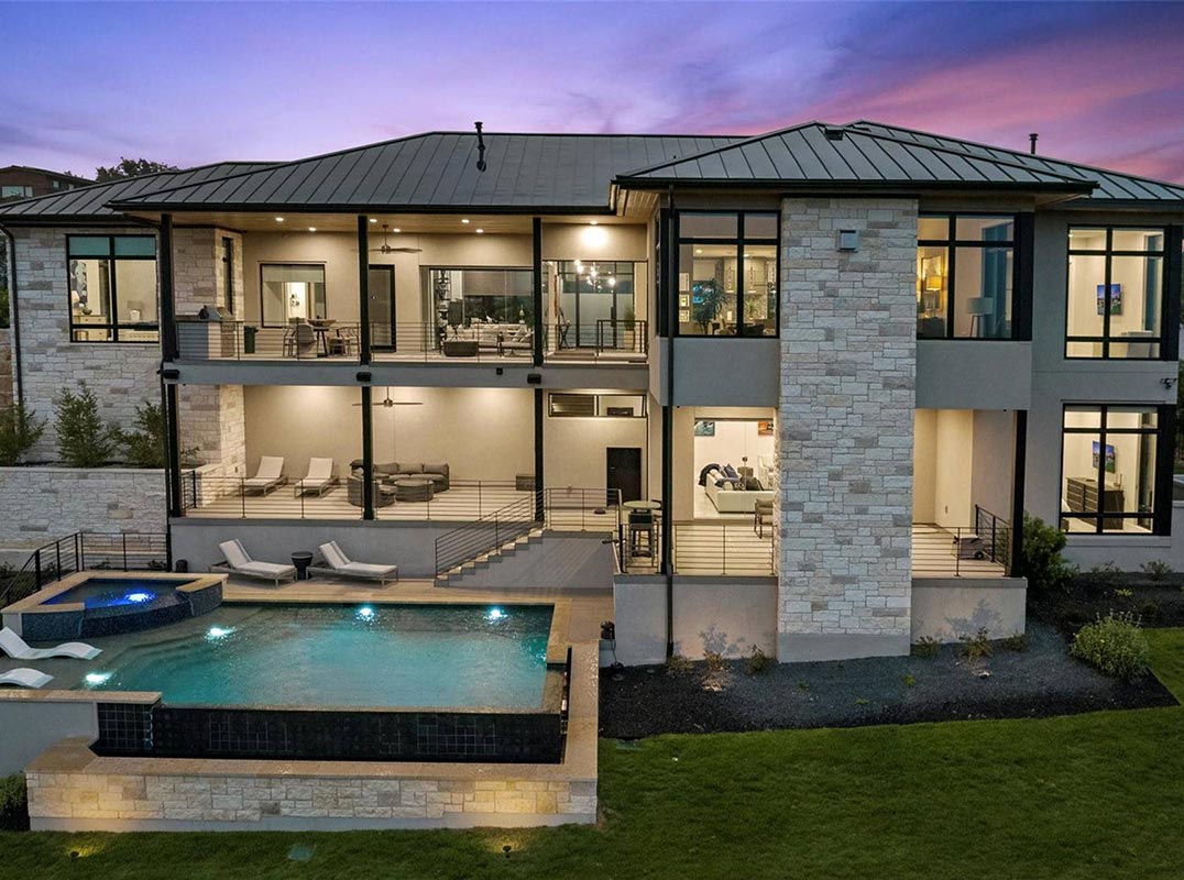Unparalleled Views Of Rolling Hills