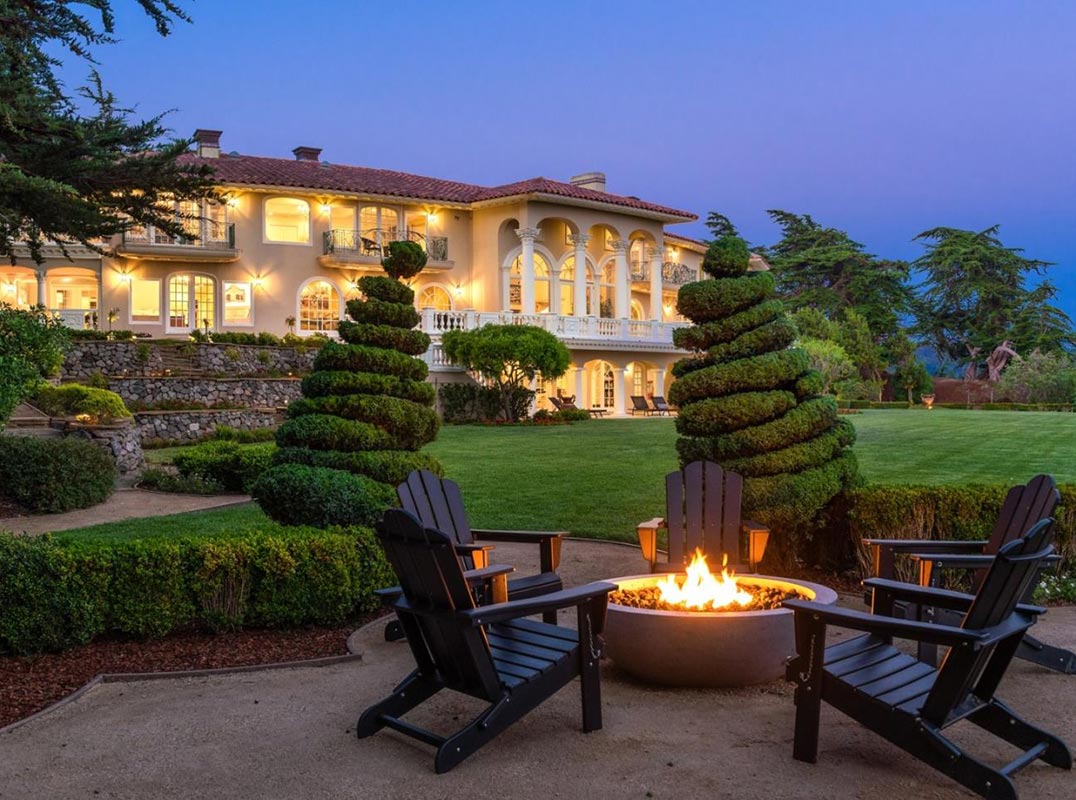 The Holiday Estate 