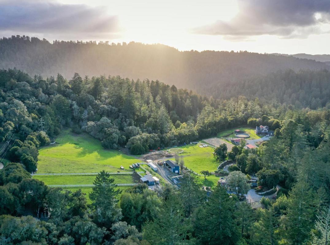  The Ultimate In Country Living