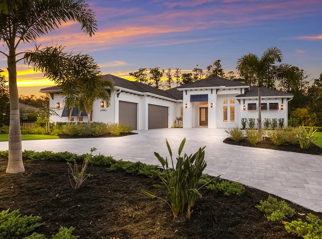 Modern And Stylish Residence