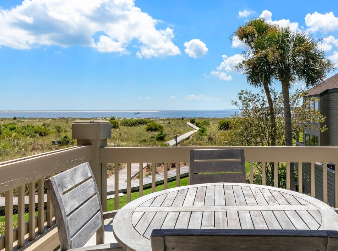 Stunning Beachfront Villa with Direct Beach Access