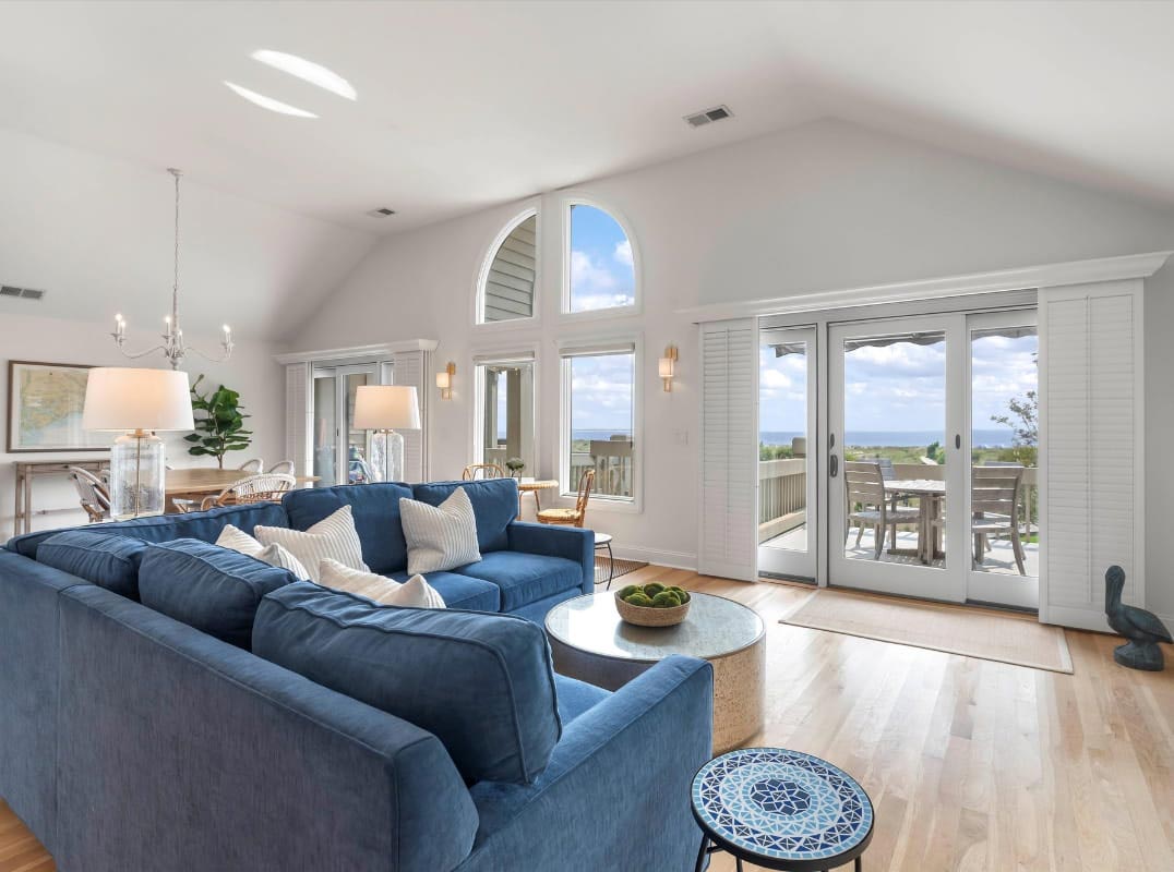 Stunning Beachfront Villa with Direct Beach Access