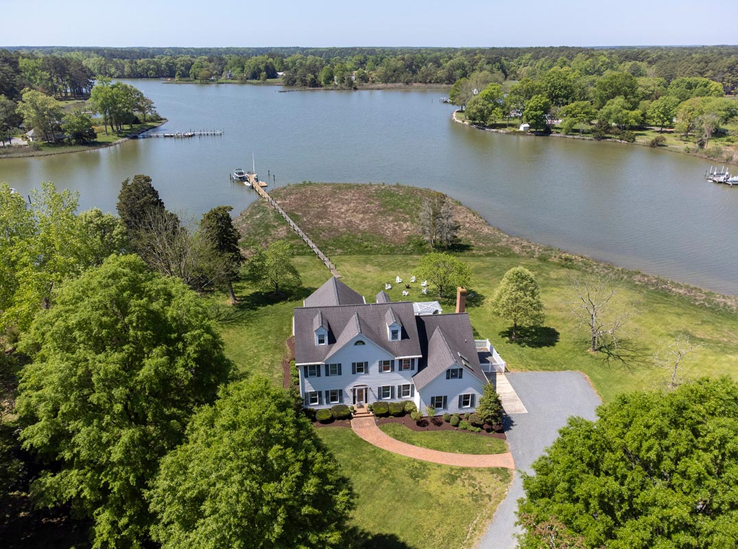 Gorgeous Colonial Estate on 21 Acres Overlooking Plaindealing Creek