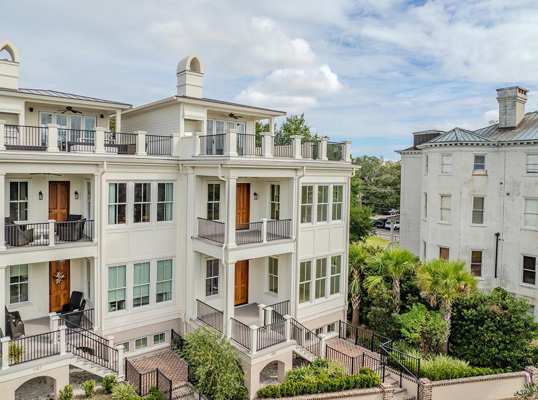 New Luxury Construction Waterfront Townhome