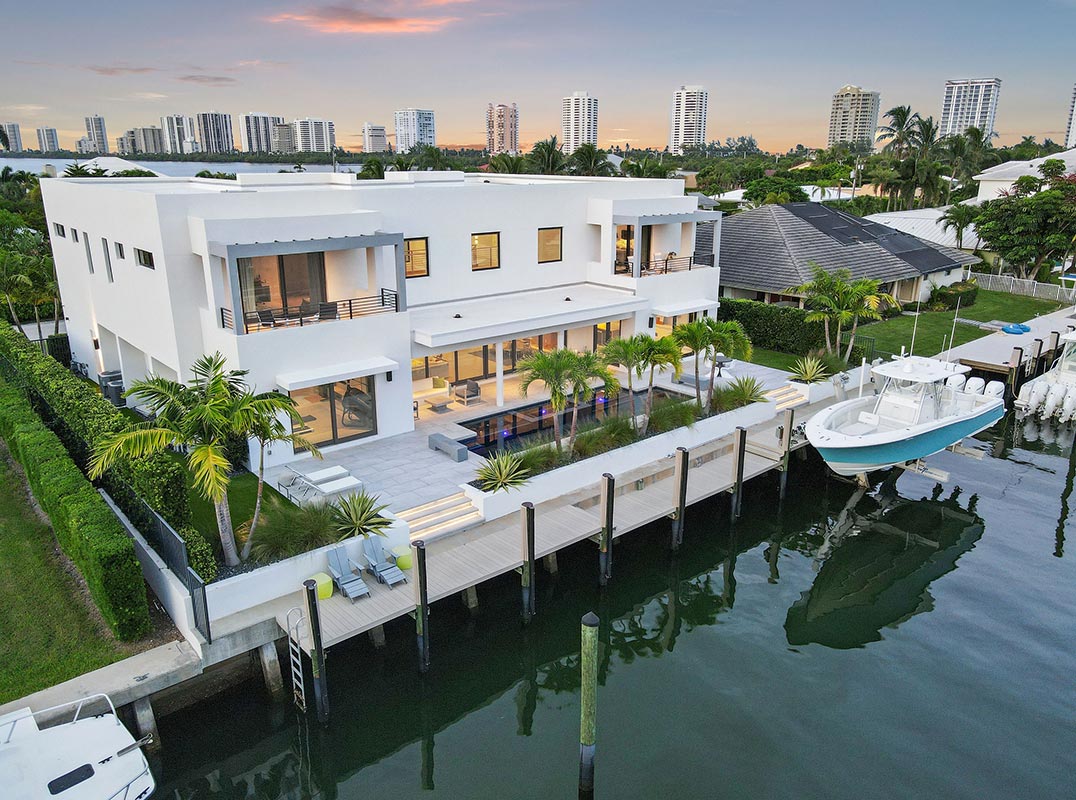 Gateway to the Future of Luxurious, Waterfront Living