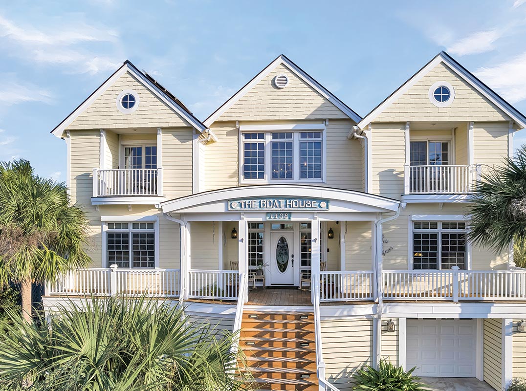 The Boat House - One-of-a-kind, Oceanfront! 
