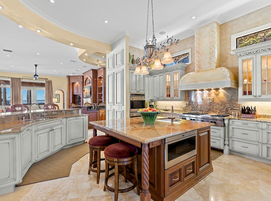 Yachtsman Dream -- Meticulously Crafed Masterpiece 