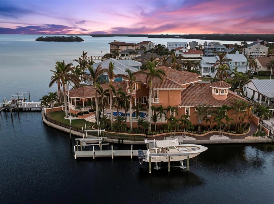 Yachtsman Dream -- Meticulously Crafed Masterpiece 