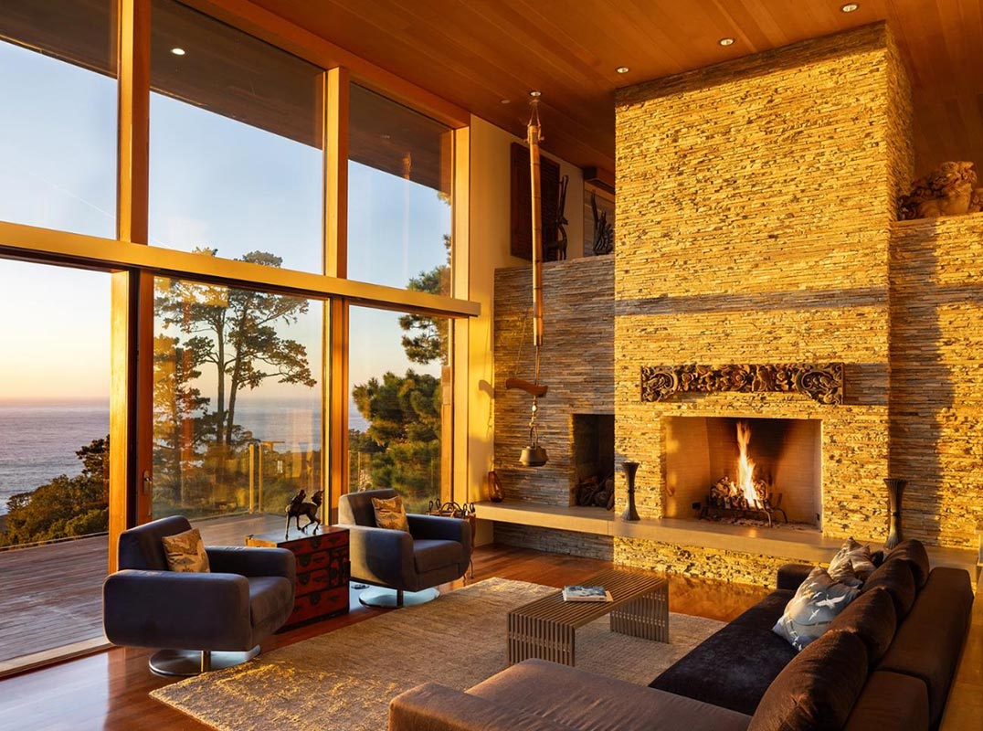 Private Contemporary Carmel Highlands Retreat