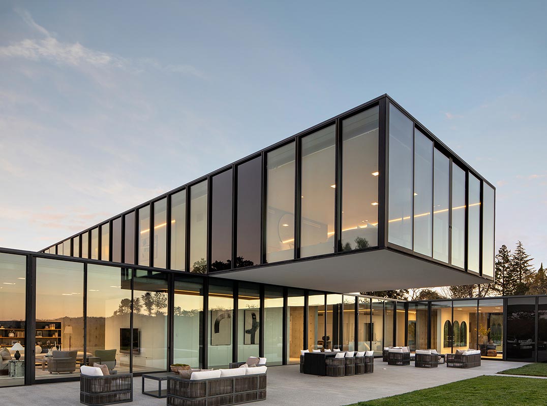 One-of-a-Kind in Atherton – A Glass House with Bay Views