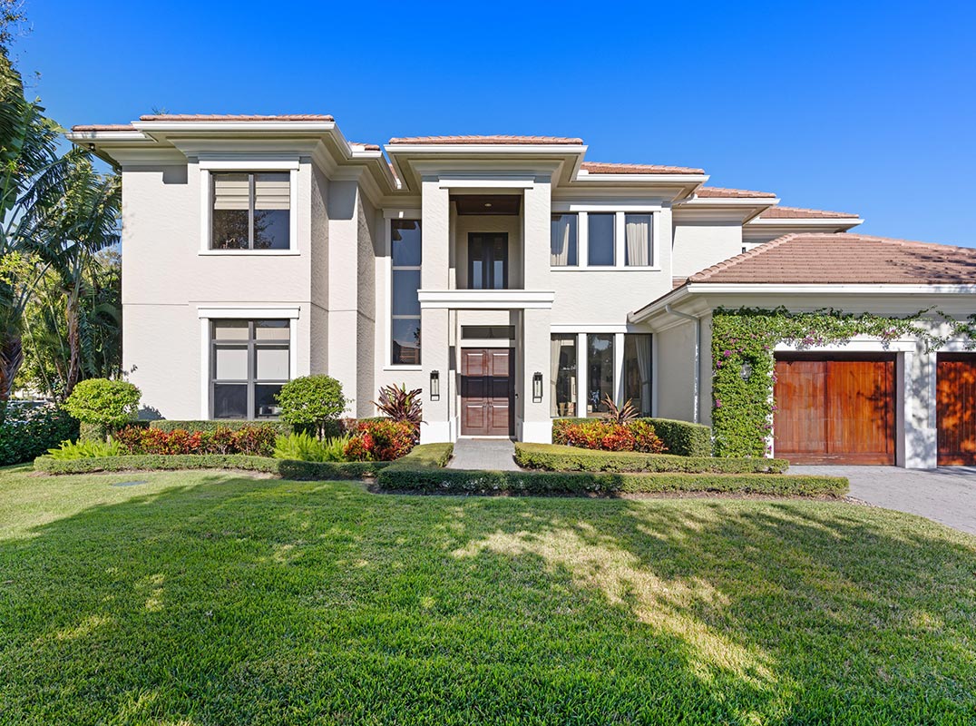 Waterfront Luxury Living
