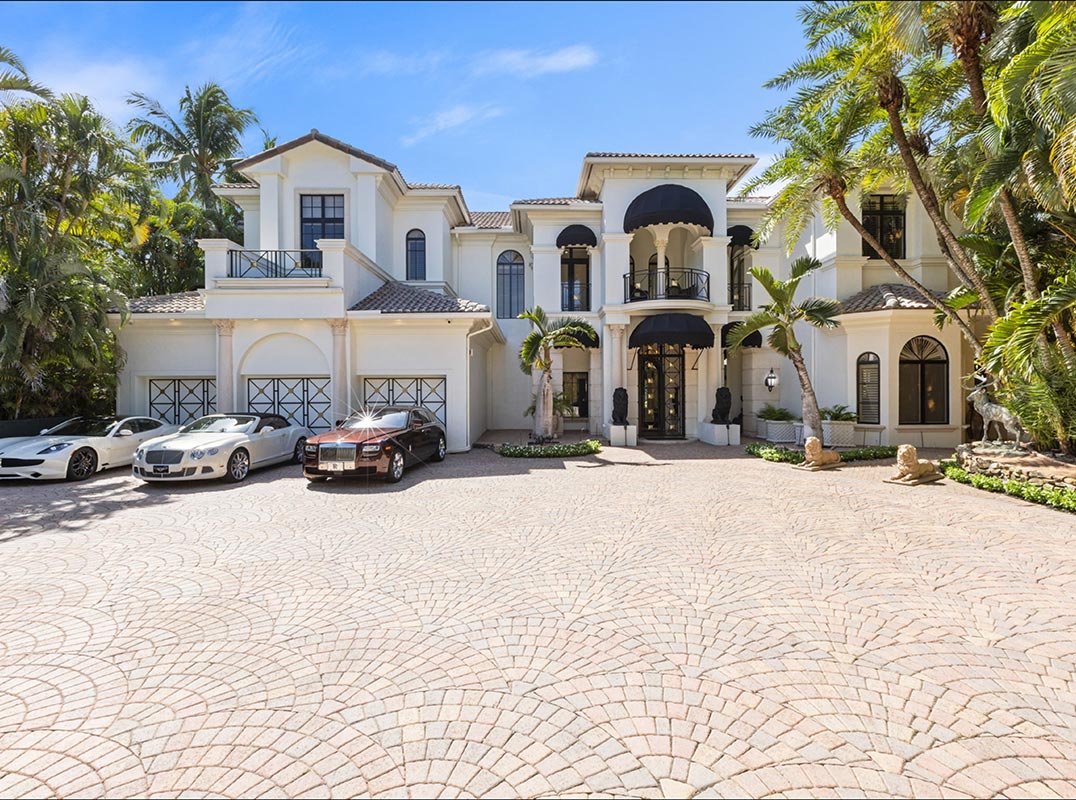 Beautifully Restored Mansion in Boca Raton