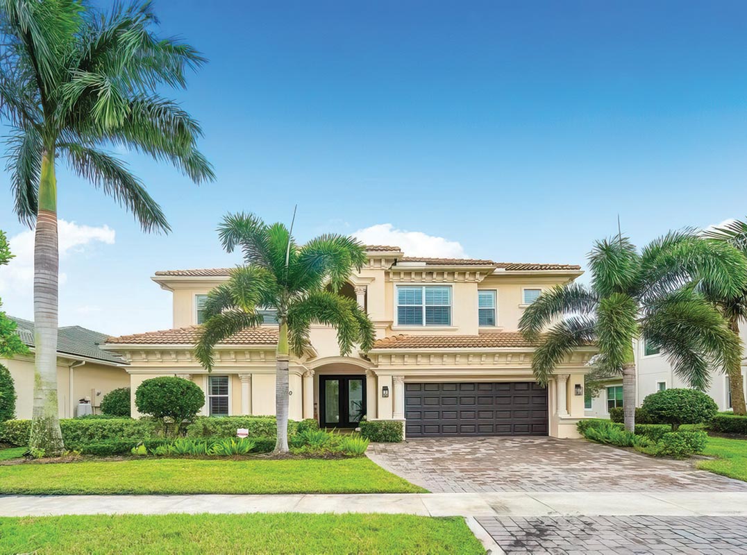 Resort Style Backyard in Jupiter Country Club